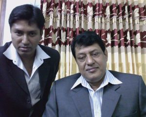 ঢাকা-১৪ ও আওয়ামী যুবলীগের সাধারণ সম্পাদক মাইনুল হোসেন খান নিখিলে সাথে ছবিতে সহকারী প্রকৌশলী শাহাজাহান কবির
